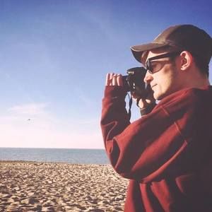 Meet your Posher, Levi